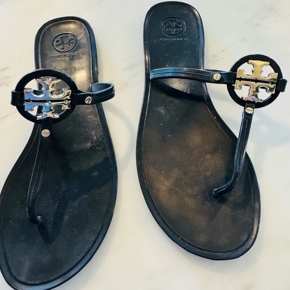 Tory Burch Black Thong Sandals Size 9